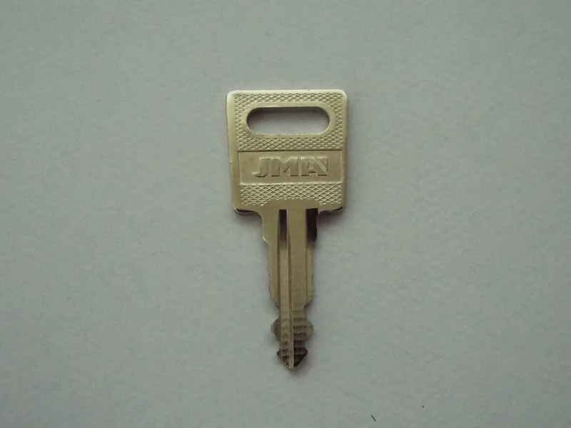 Landrover Freelander roof bar keys 001 - 400 keys cut to code