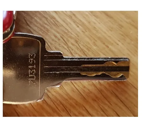 7U0001 - 7U3999 High Security Truck canopy keys cut to code