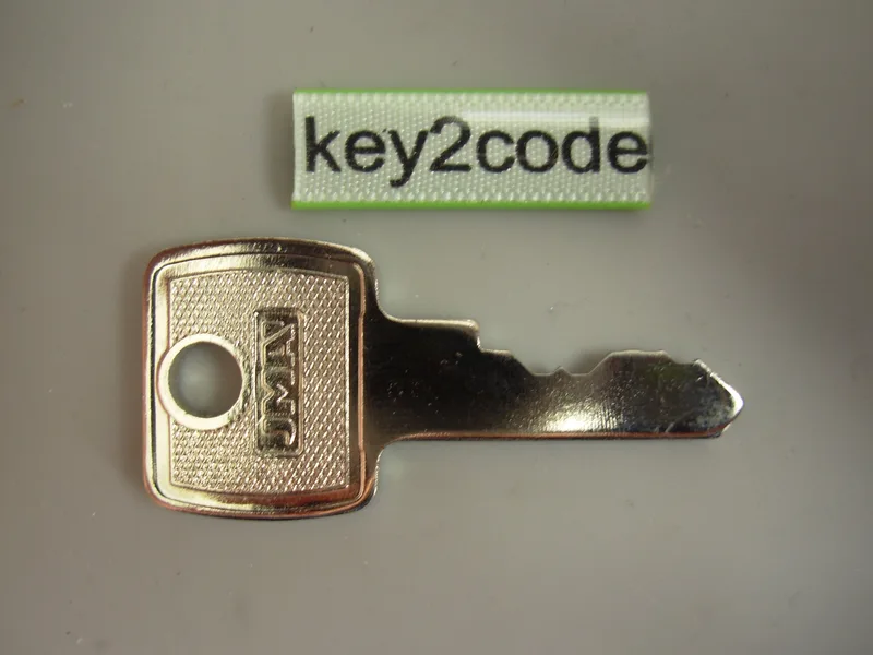 U001 or 60111 Kimberly Clark, bathroom, kitchen and toilet keys
